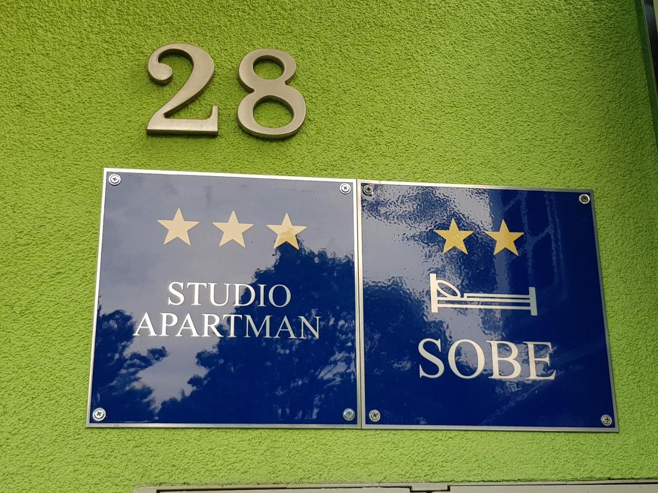 ホテル Sobe Novi Grad オシエク エクステリア 写真